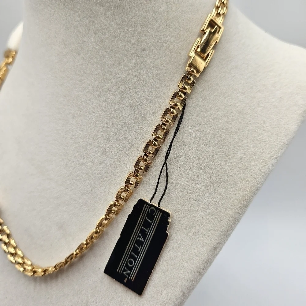 NEW VINTAGE Citation Cream Enamel Panel Statement Gold Tone Necklace